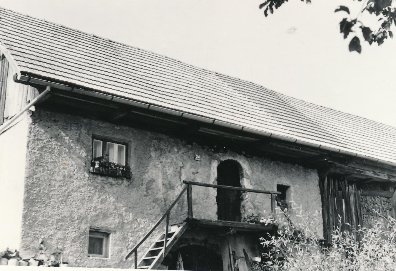 eika image